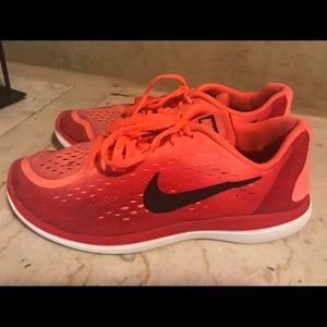 Nike Flex 2017 RN shoes